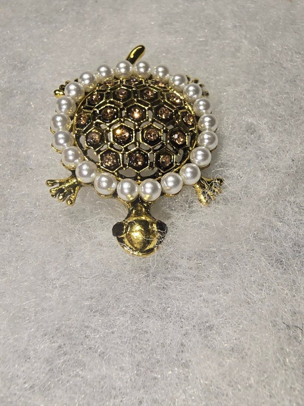 Turtle Brooch – Gold Tone Crystal Pearl Turtle Pin